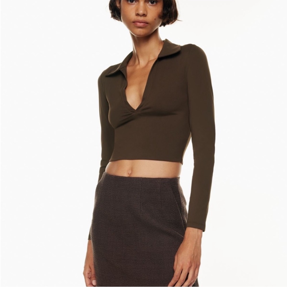 BNWOT aritzia cropped contour polo shirt in size S 🤎 - Picture 6 of 6
